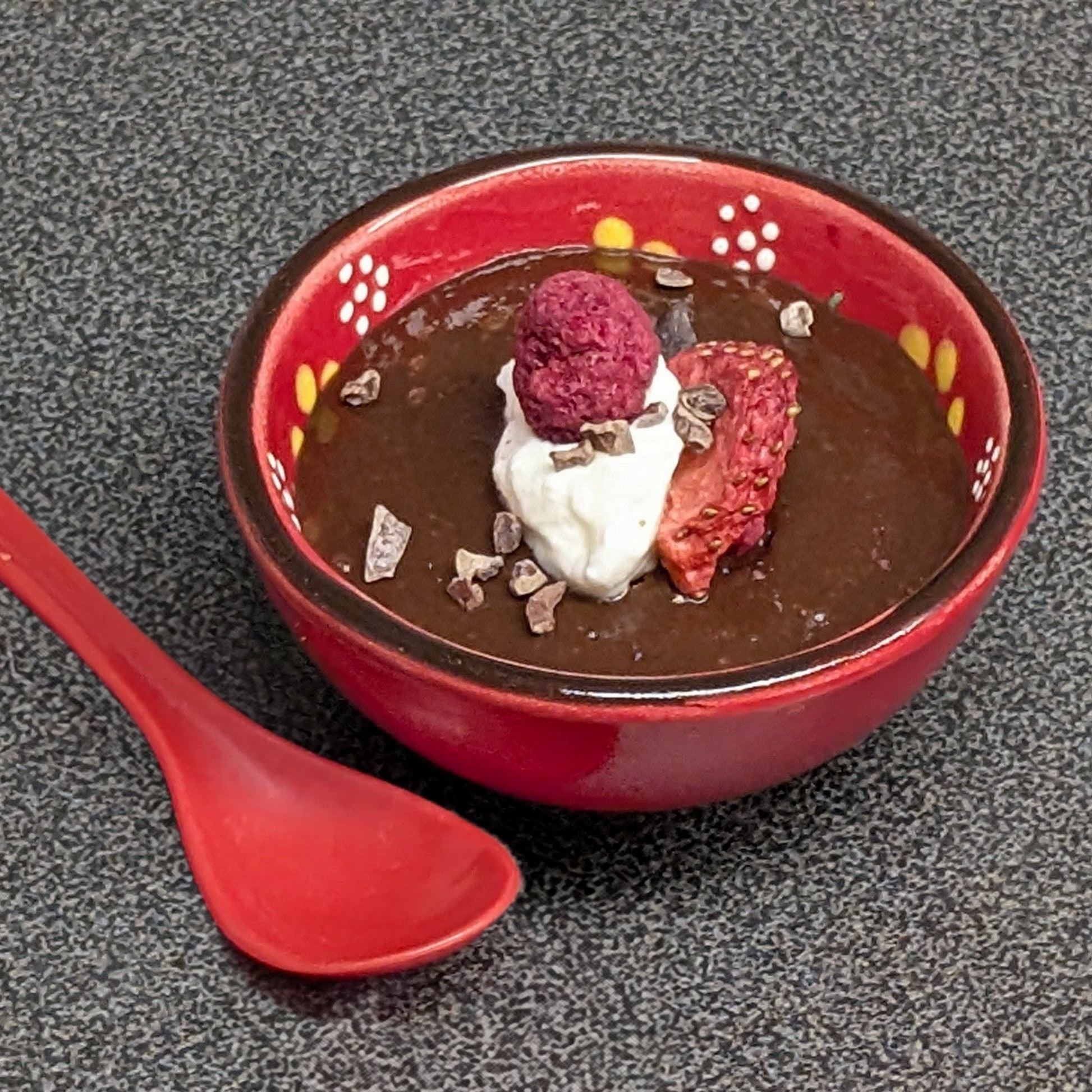 Schokoladig-Fruchtiges Dessert