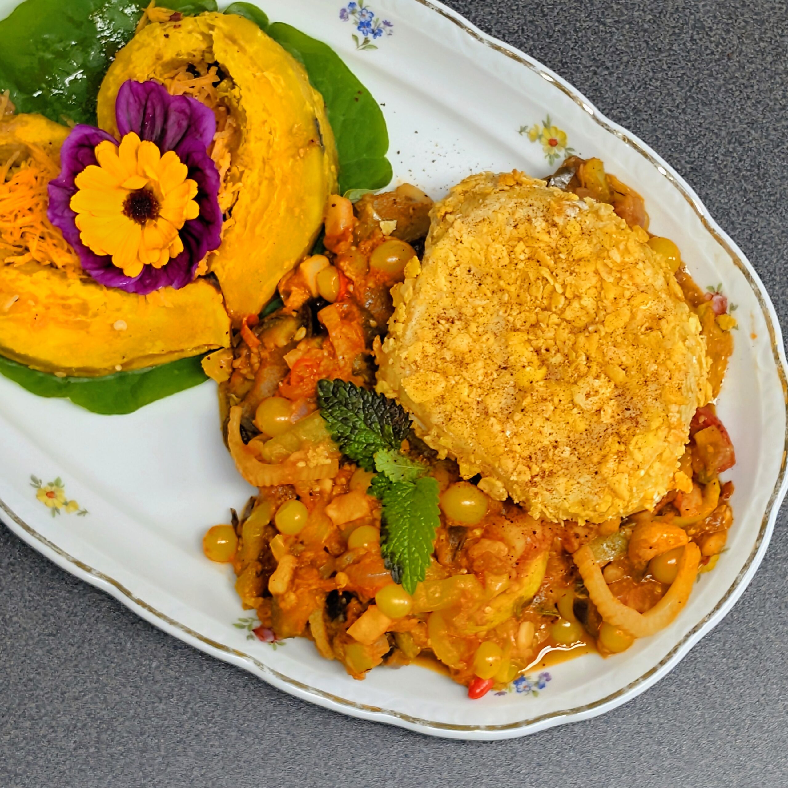 Sellerieschnitzel auf Ratatouille